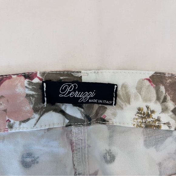 New, Peruzzi, made in Italy, ankle length pants. - Picture 3 of 4